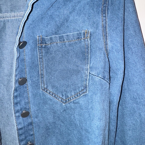 SHEIN Denim Frayed Hem Distressed Shirt Dress - Picture 4 of 10